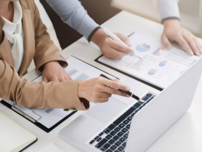 Benefits and Challenges of Adopting IFRS in Malaysia Benefits and Challenges of Adopting IFRS in Malaysia